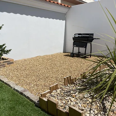 Holiday home Le Chant Des Vagues