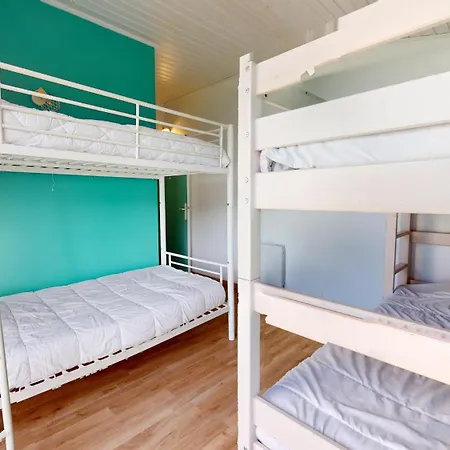 Holiday home Le Chant Des Vagues *