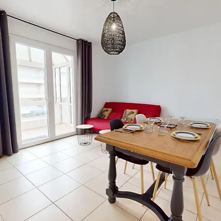 Holiday home Le Chant Des Vagues Saint-Jean-de-Monts